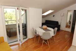 Apartman J Apartman J